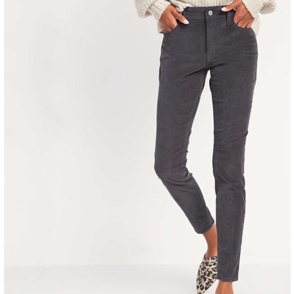 Old Navy rockstar skinny corduroy jeans carbon grey size 6 skinny stretch pants